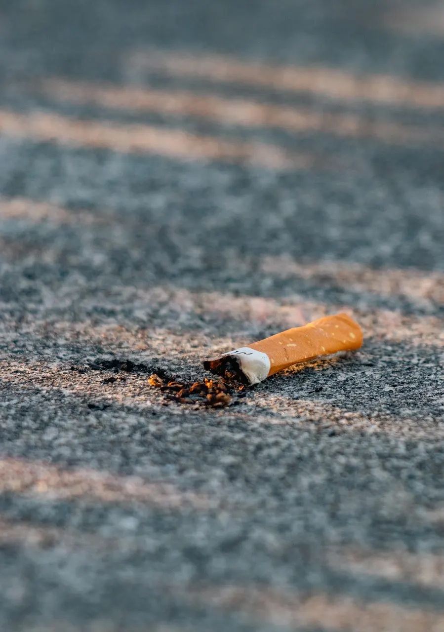 Abstract illustration of a habit loop being broken
