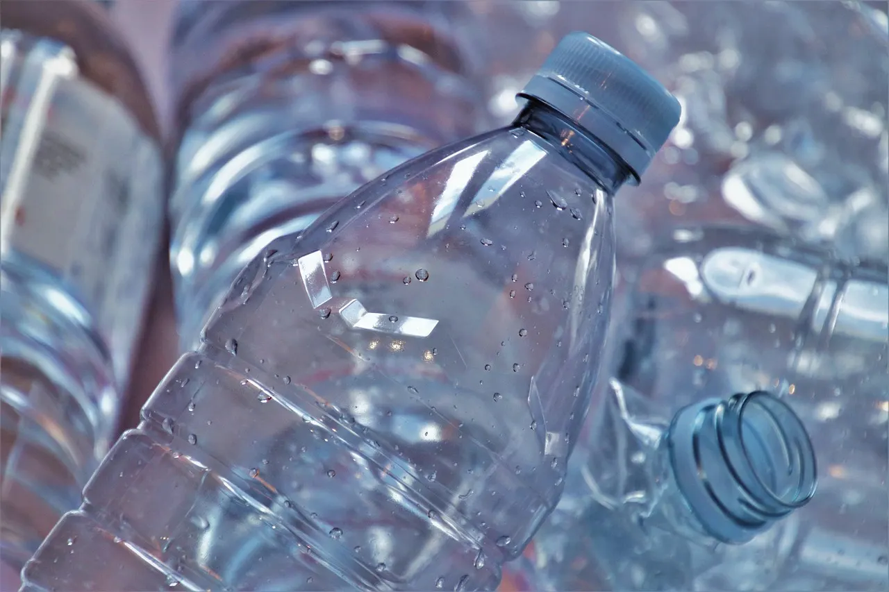 Close up of a well-used clear plastic food container