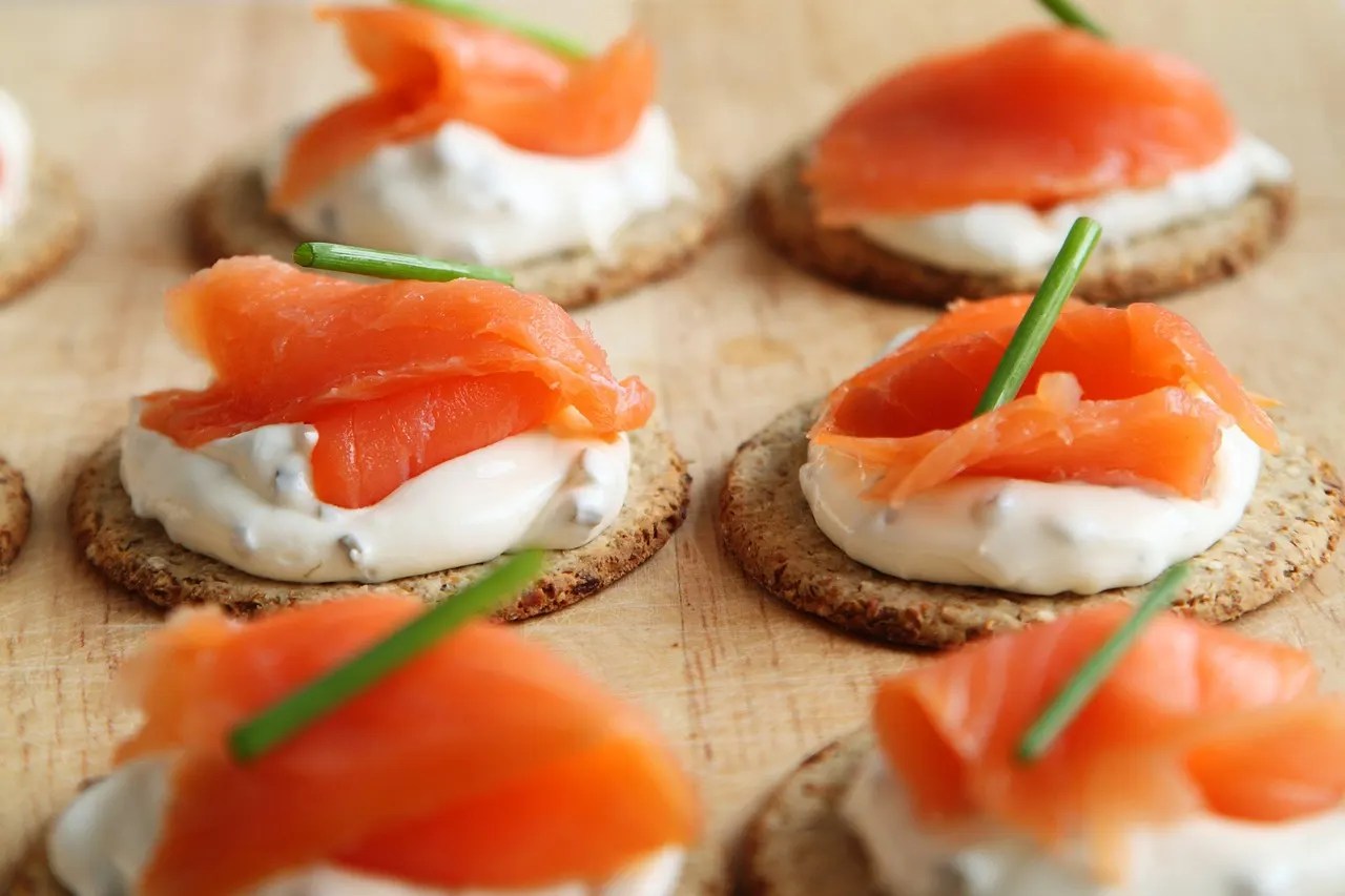 high-protein dinner plate with salmon and eggs for a protein-rich meal