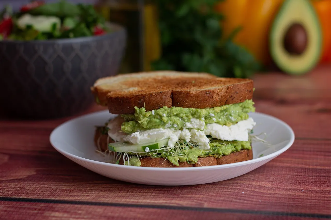 Keto breakfast with eggs, avocado, and vegetables for a keto diet meal plan